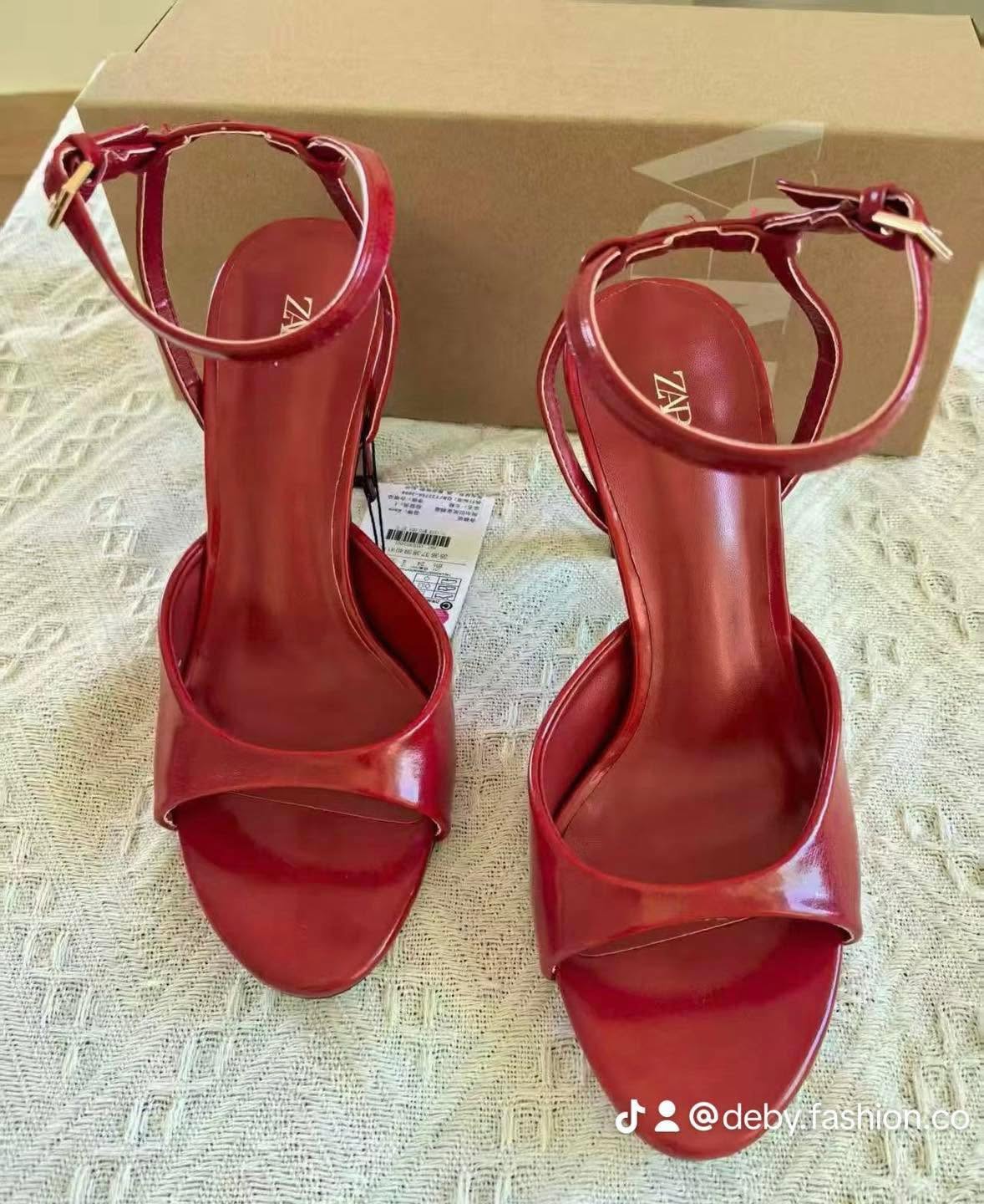Escarpins ZARA — Édition Prestige