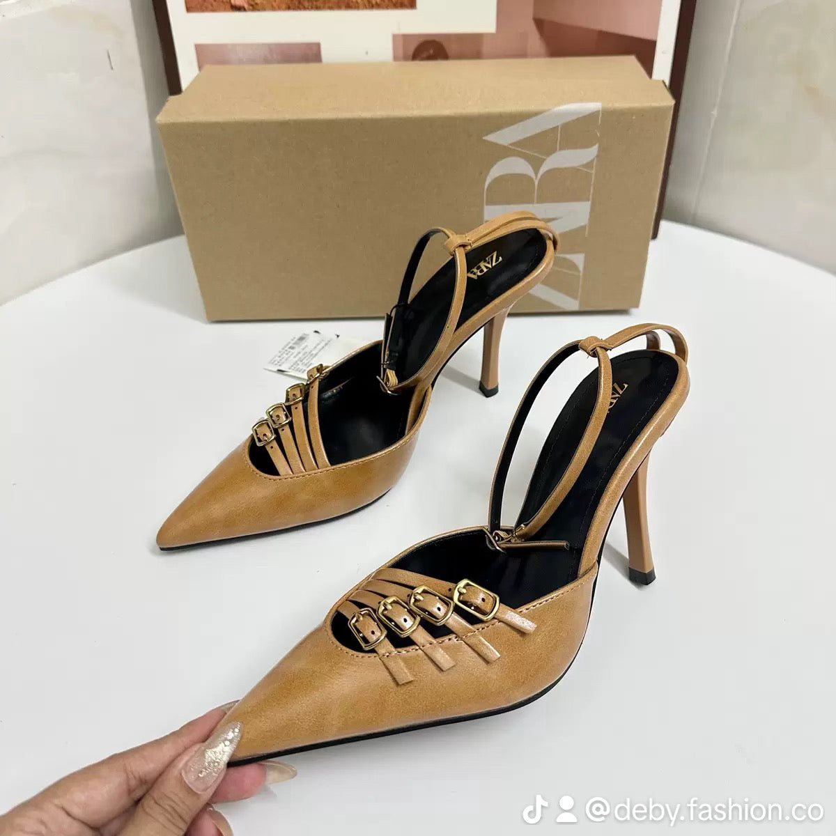 Escarpins ZARA — Édition Élégance